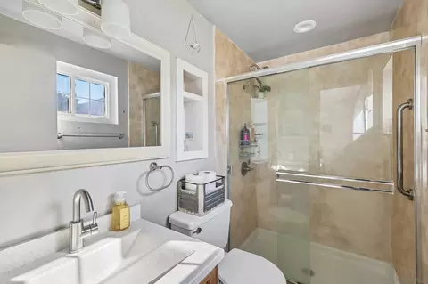 Bath - 5074 Gold, Oceanside, CA 92057 photo 1 of 2