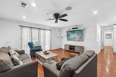 Living - 5074 Gold, Oceanside, CA 92057 photo 1 of 2