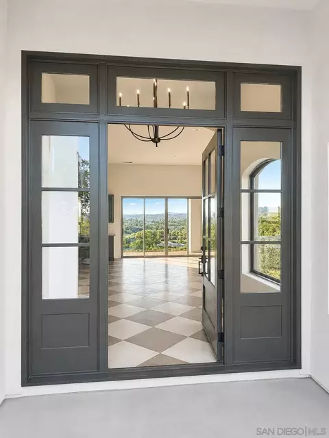 3240 Via Del Cielo, Fallbrook, CA 92028 photo 5