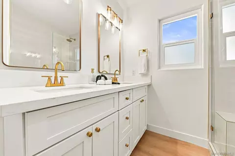 Bath - 14929 Conchos Dr, Poway, CA 92064 photo 1 of 5
