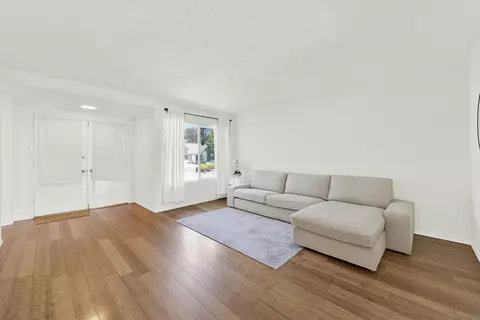 Living - 13015 Wanesta, Poway, CA 92064 photo 1 of 5