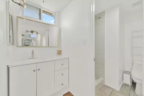 Bath - 13015 Wanesta, Poway, CA 92064 photo 1 of 4