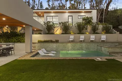 Exterior - 6349 Castejon, La Jolla, CA 92037 photo 4 of 7