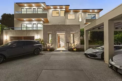 Exterior - 6349 Castejon, La Jolla, CA 92037 photo 7 of 7