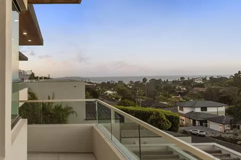 View/Area - 6349 Castejon, La Jolla, CA 92037 photo 1 of 1
