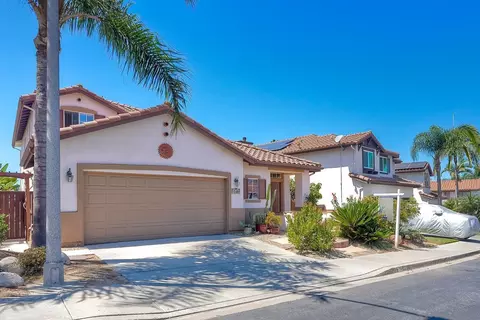 Exterior - 1469 Turquoise Dr, Carlsbad, CA 92011 photo 4 of 9