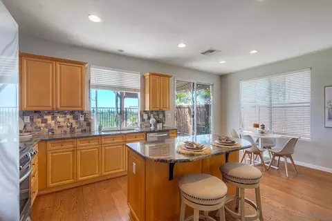 Kitchen - 1469 Turquoise Dr, Carlsbad, CA 92011 photo 4 of 6