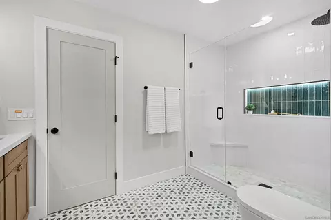 Bath - 316 S Ditmar, Oceanside, CA 92054 photo 3 of 6