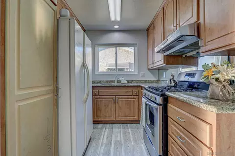 Kitchen - 631 Charles Dr, Oceanside, CA 92057 photo 2 of 2