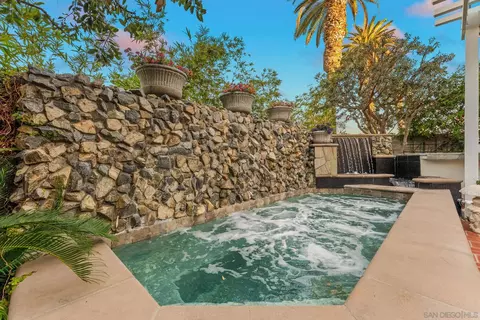 Exterior - 1929 Ocean, Del Mar, CA 92014 photo 3 of 3