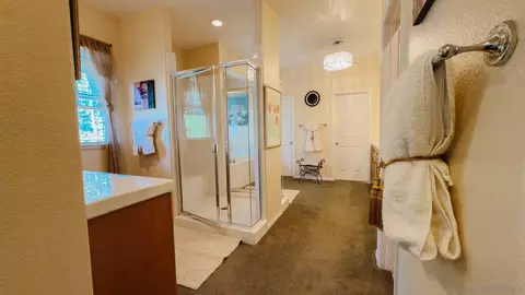 Entry Way - 3703 Mandolin Ave, Simi Valley, CA 93063 photo 5 of 9