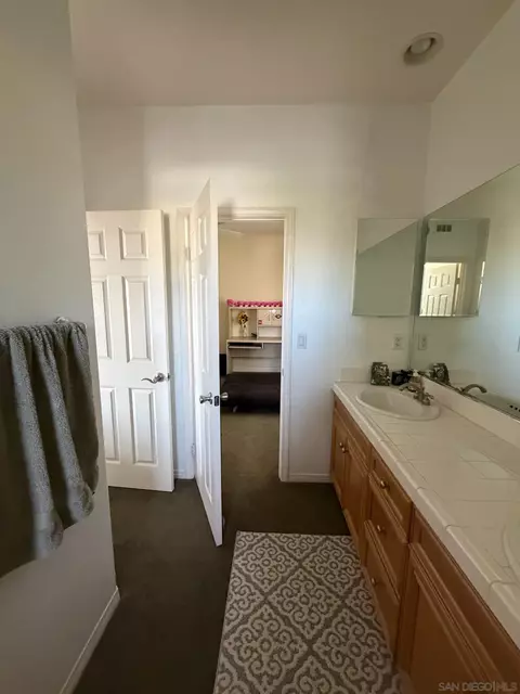 Bath - 3703 Mandolin Ave, Simi Valley, CA 93063 photo 8 of 10