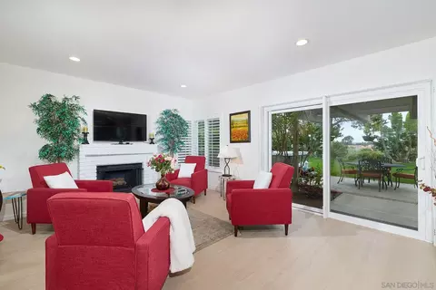 Living - 3520 Sitio Baya, Carlsbad, CA 92009 photo 5 of 6