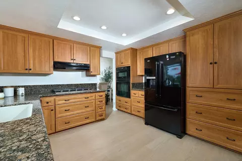 Kitchen - 3520 Sitio Baya, Carlsbad, CA 92009 photo 1 of 4