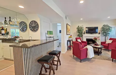 Living - 3520 Sitio Baya, Carlsbad, CA 92009 photo 4 of 6
