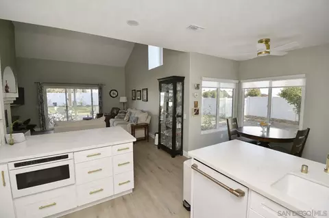Kitchen - 2954 Sage Vw, Alpine, CA 91901 photo 2 of 6