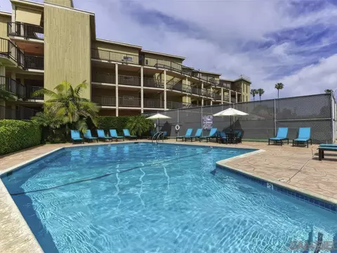 Exterior - 2130 Vallecitos #246, La Jolla, CA 92037 photo 2 of 5