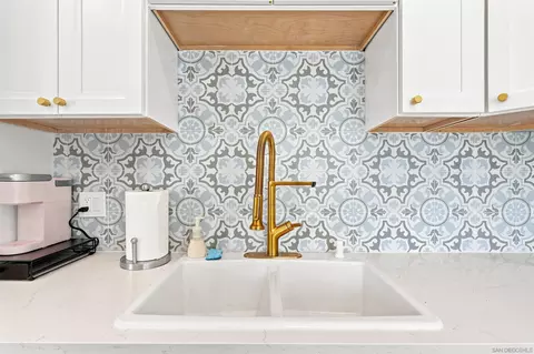 Kitchen - 1214 S Ditmar St, Oceanside, CA 92054 photo 4 of 5