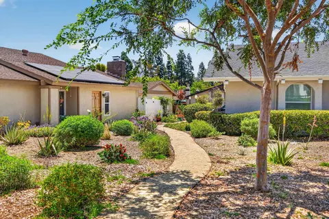 Exterior - 2207 Arborvitae Ln, Spring Valley, CA 91977 photo 9 of 11