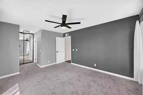 Bedroom - 2207 Arborvitae Ln, Spring Valley, CA 91977 photo 2 of 7