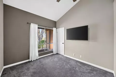 Bedroom - 2207 Arborvitae Ln, Spring Valley, CA 91977 photo 5 of 7