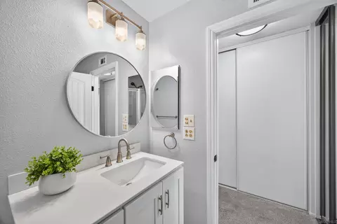Bath - 2207 Arborvitae Ln, Spring Valley, CA 91977 photo 1 of 3