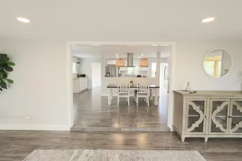 Entry Way - 4119 Thomas St, Oceanside, CA 92056 photo 2 of 2