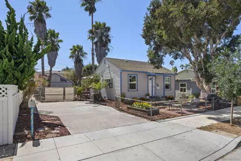 4667 Lotus St, San Diego, CA 92107