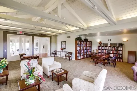 View/Area - 1728 Caminito Ardiente, La Jolla, CA 92037 photo 2 of 3