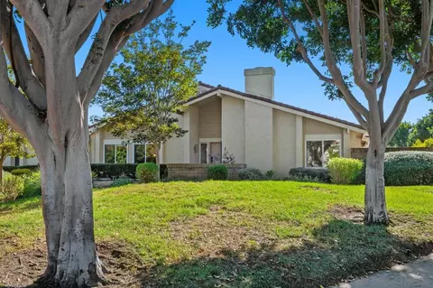 Exterior - 1728 Caminito Ardiente, La Jolla, CA 92037 photo 2 of 7