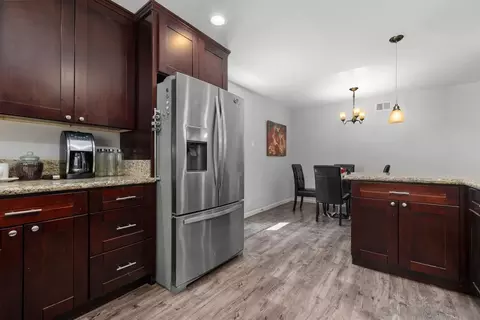 Kitchen - 10331 Harbin Pl, Santee, CA 92071 photo 3 of 4