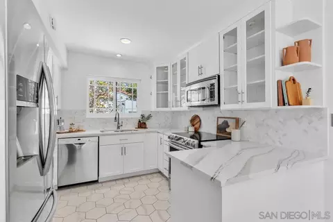 Kitchen - 9885 Aldergrove Ln, Spring Valley, CA 91977 photo 1 of 2