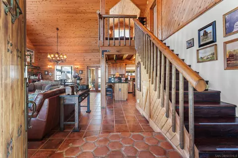 Entry Way - 39525 Opalocka, Boulevard, CA 91905 photo 1 of 2