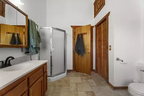Bath - 39525 Opalocka, Boulevard, CA 91905 photo 4 of 5