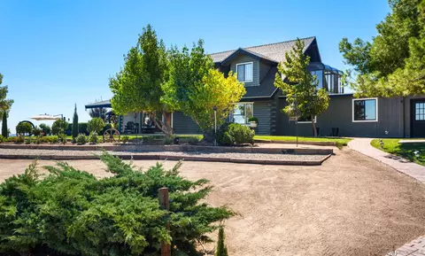 Exterior - 39525 Opalocka, Boulevard, CA 91905 photo 7 of 21