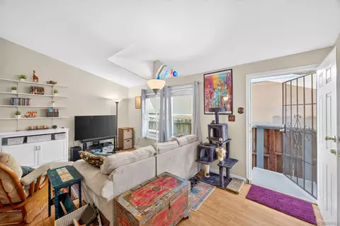 Living - 1638 Calavo Rd #35, Fallbrook, CA 92028 photo 4 of 5