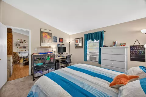 Bedroom - 1638 Calavo Rd #35, Fallbrook, CA 92028 photo 3 of 5