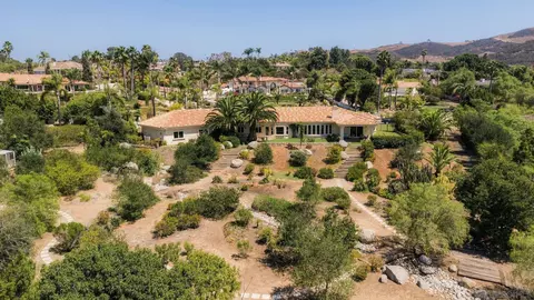 View/Area - 1990 Quail View Dr, Vista, CA 92084 photo 10 of 10