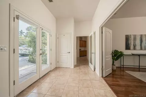 Entry Way - 1990 Quail View Dr, Vista, CA 92084 photo 2 of 2