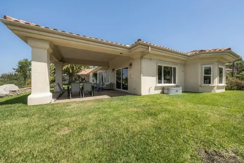 Exterior - 1990 Quail View Dr, Vista, CA 92084 photo 6 of 15