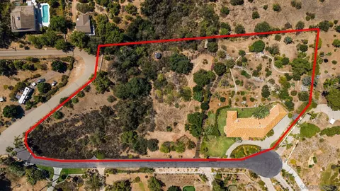 View/Area - 1990 Quail View Dr, Vista, CA 92084 photo 7 of 10