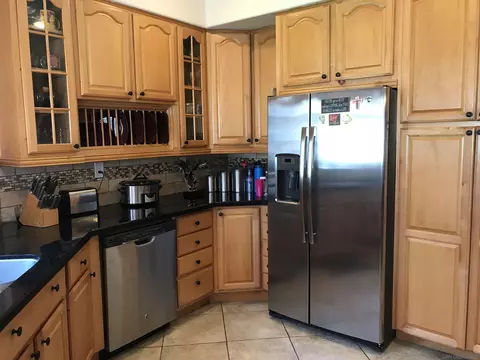 Kitchen - 31110 El Torito Ct, Temecula, CA 92592 photo 3 of 3
