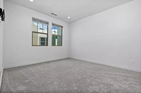 Bedroom - 340 Waterbury Ct, Santee, CA 92071 photo 3 of 8