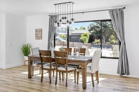 Dining - 2073 Ginny Ln, Escondido, CA 92025 photo 3 of 4
