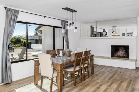 Dining - 2073 Ginny Ln, Escondido, CA 92025 photo 2 of 4