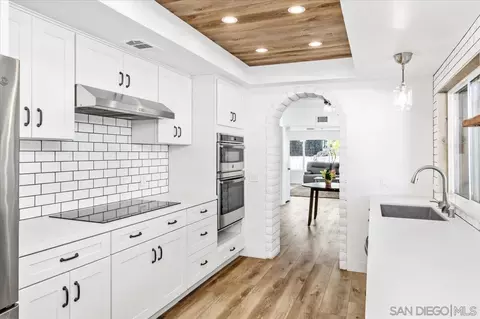 Kitchen - 2073 Ginny Ln, Escondido, CA 92025 photo 3 of 3