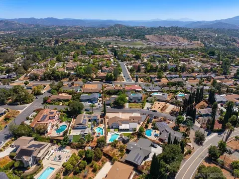 View/Area - 2073 Ginny Ln, Escondido, CA 92025 photo 4 of 4