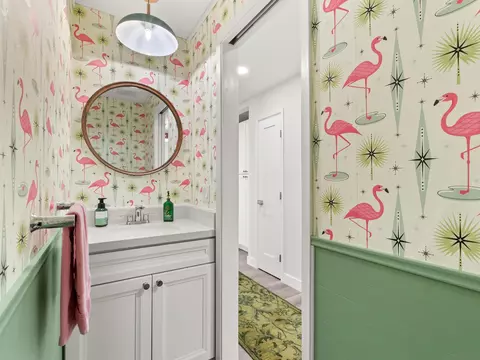 Bath - 1537 Winsome, Escondido, CA 92029 photo 6 of 6