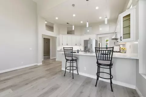 Kitchen - 804 Calle Montera, Escondido, CA 92025 photo 5 of 6