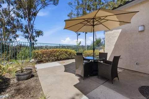 Exterior - 804 Calle Montera, Escondido, CA 92025 photo 4 of 15